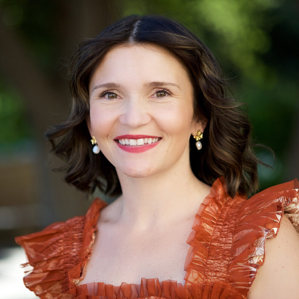 Stephanie Cook